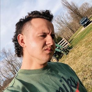 Meet your Posher, Brandon